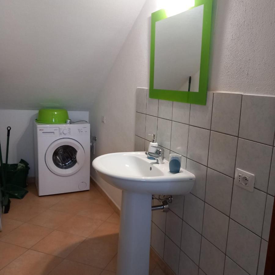 Appartamento Pasiga - Private Jacuzzi - Telti Esterno foto